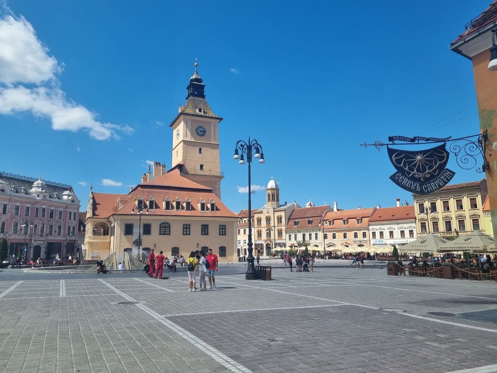 A panoramic view of the Council Square.