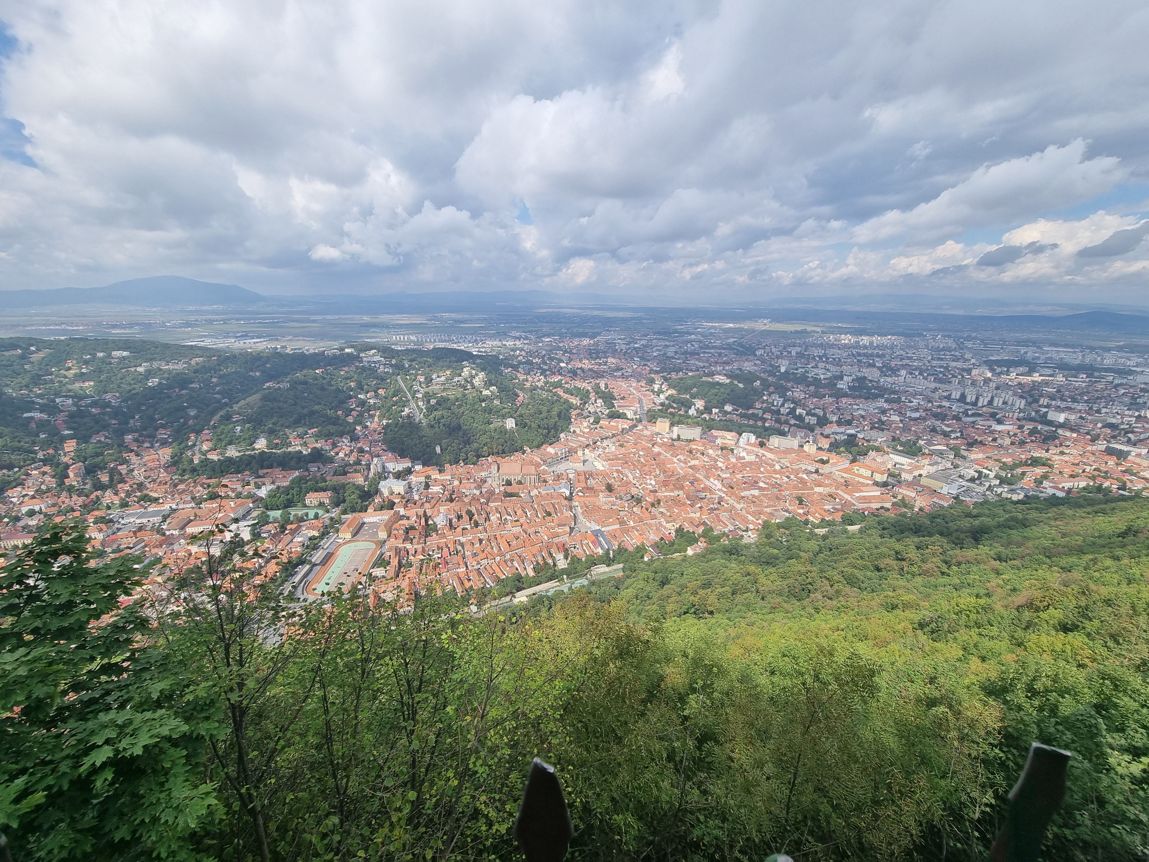 Panoramic view from the top of Tâmpa